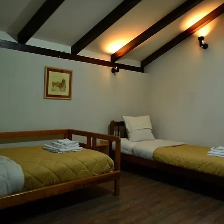 Easy Hostel *